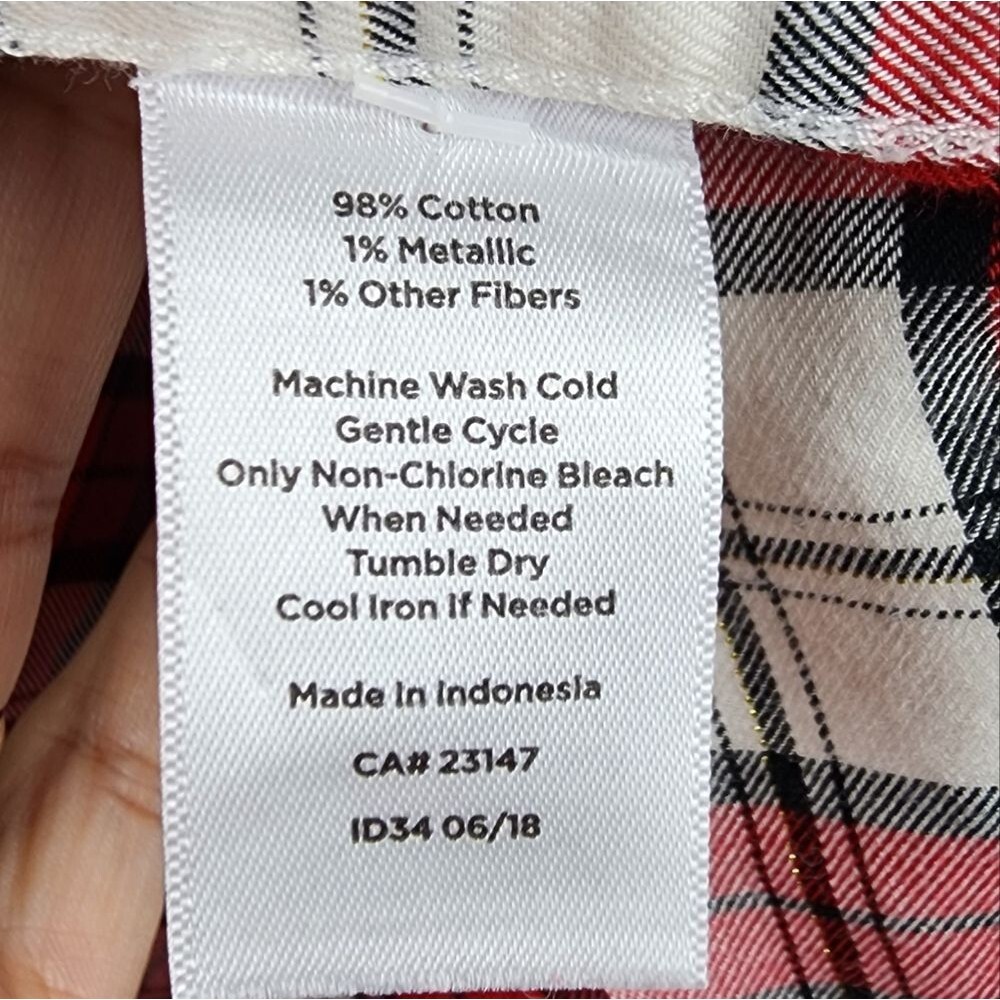 Talbots Plaid Button up Shirt Metallic Blouse Top Red White Black Cotton Size L - Picture 8 of 13